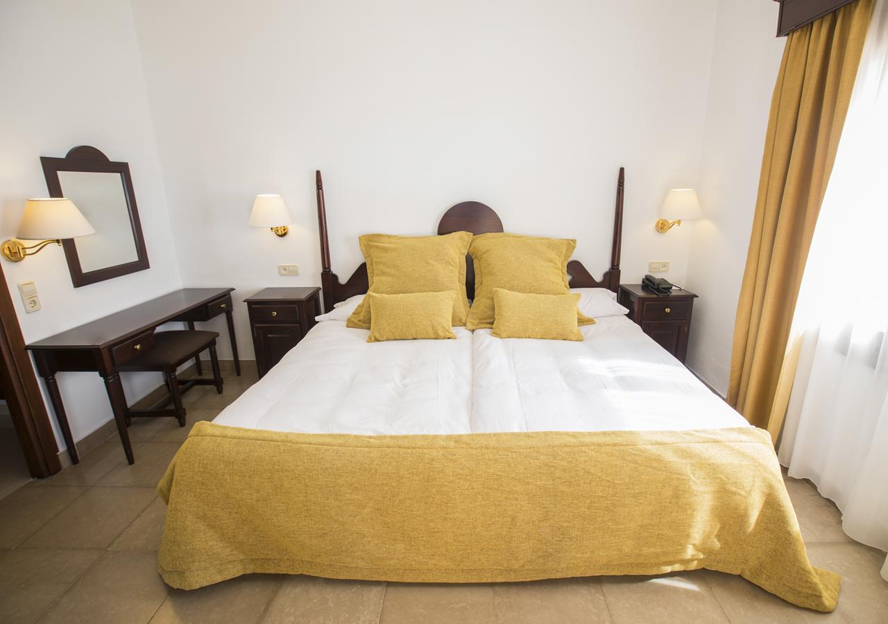 פורטלס נוס Hotel Bendinat מראה חיצוני תמונה